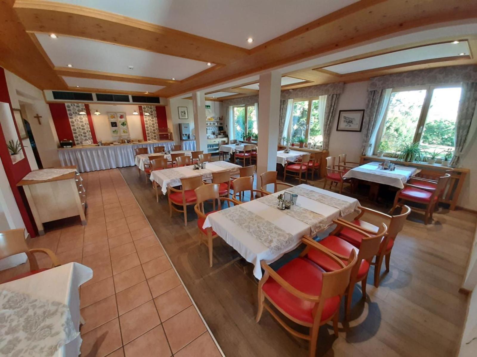 Hotel Aquamarin Bad Mitterndorf Ngoại thất bức ảnh